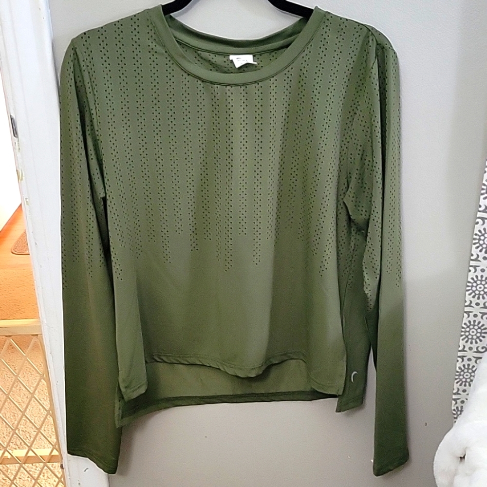 Zyia Olive Long Sleeve Chill Crop